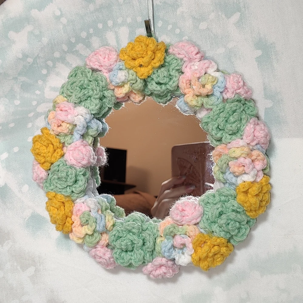 Handmade Round Crochet Floral Framed Mirror Wall Decor
